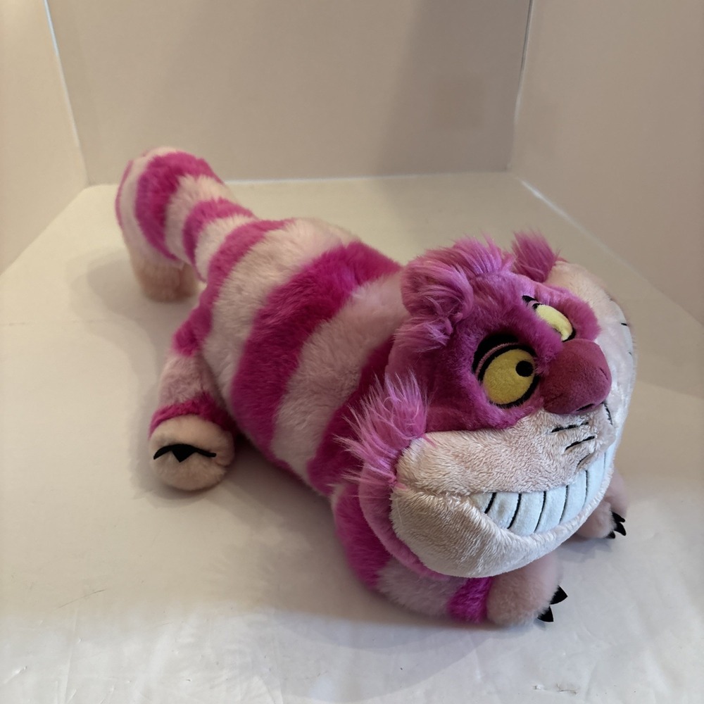 Disney Alice In Wonderland Cheshire Cat Plush Pink 18 inch‎ Disney Store